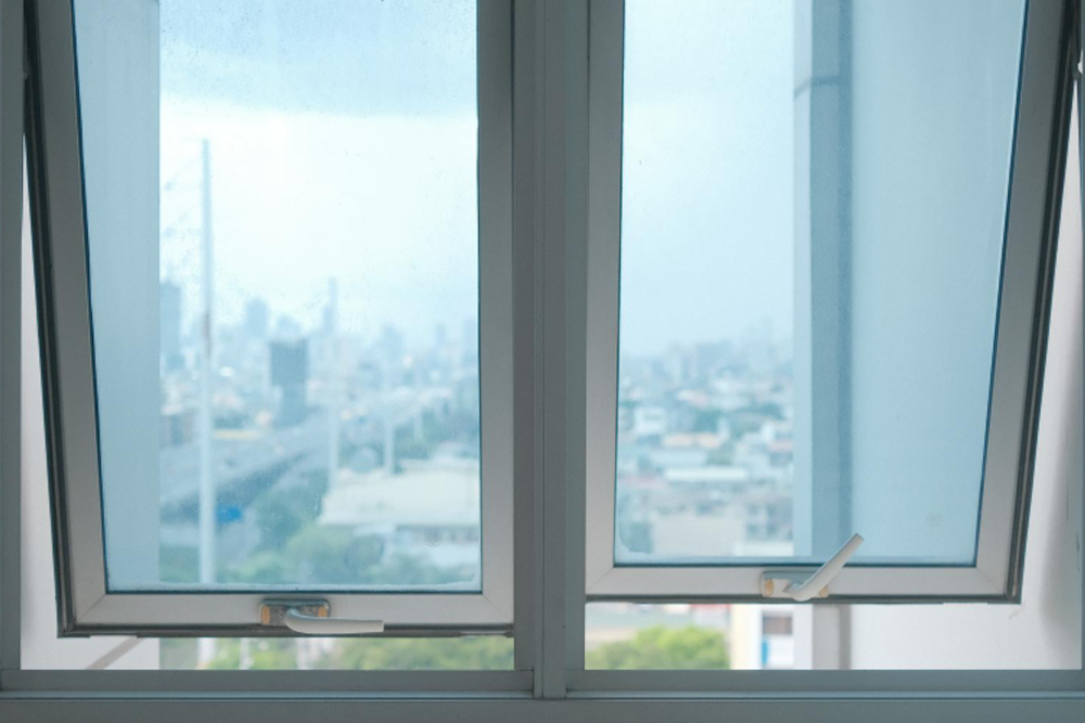 Naples Awning Windows